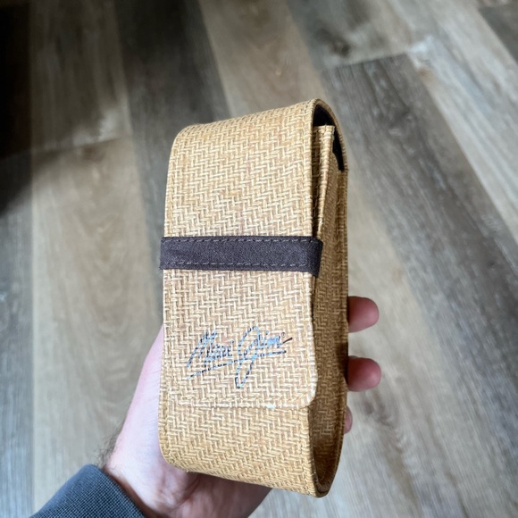 Authentic Maui Jim’s Palms with case - Picture 3 of 6